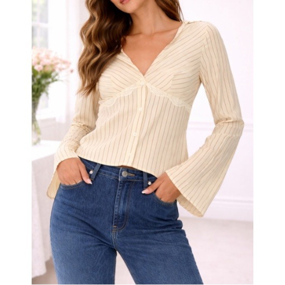 Princess Polly Women's Cream Stripe Life Begins LS Lace Trim Top Size 0 NWT